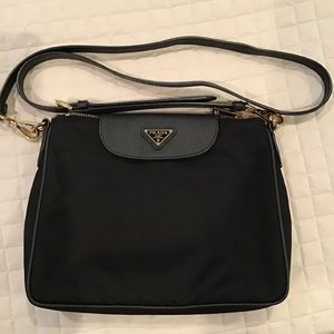 PRADA Nylon tessuto crossbody❤️